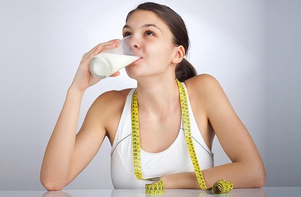 Các loại sữa béo nào giúp người gầy nhanh tăng cân?